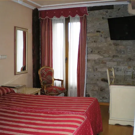 Hotel Mur Hotel 2*
