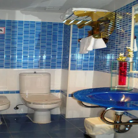 Hotel Mur מלון 2*