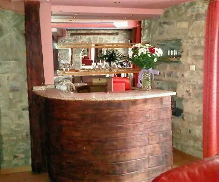 Hotel Mur מלון 2*