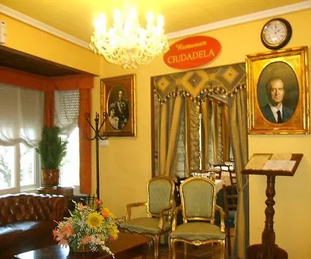 Hotel Mur מלון 2*